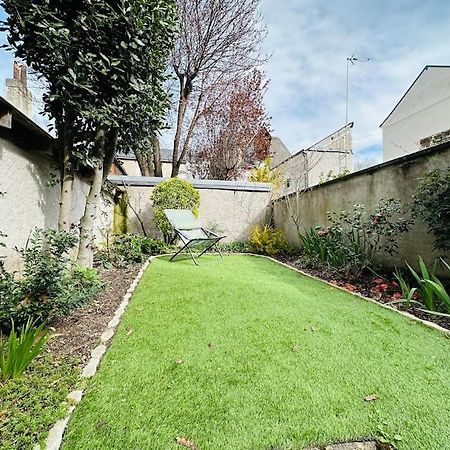 Le Jardin Secret - Jardin/Loire Lägenhet Tours Exteriör bild