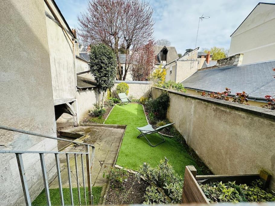 Le Jardin Secret - Jardin/Loire Lägenhet Tours Exteriör bild
