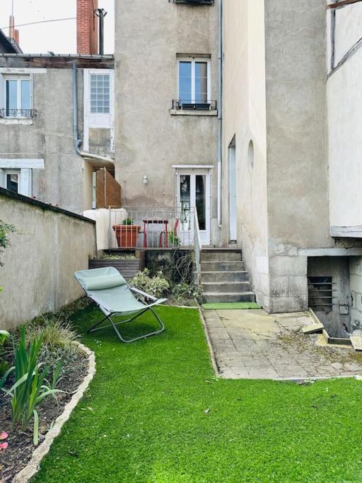 Le Jardin Secret - Jardin/Loire Lägenhet Tours Exteriör bild